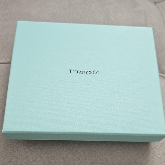 Tiffany & Co. Blue Coin Purse - Picture 13 of 13
